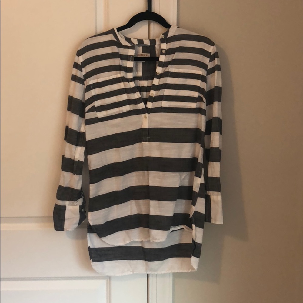 Striped shirt. Size M. Worn once.